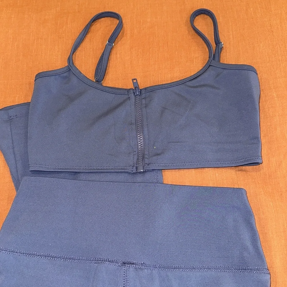 Blue Workout set - Picture 2 of 4